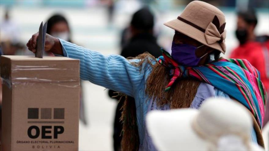 Cierran mesas de votación en Bolivia; se esperan resultados