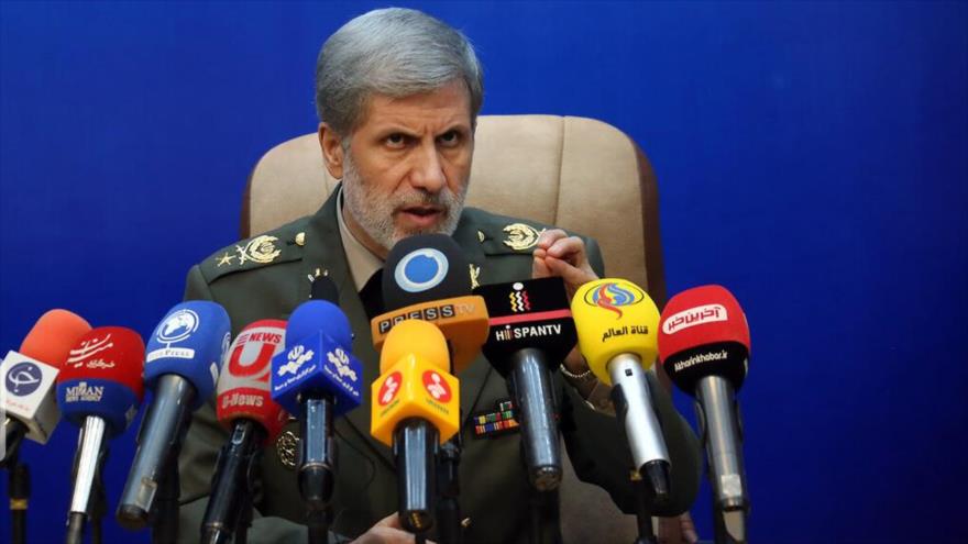 El ministro iraní de Defensa, el general de brigada Amir Hatami, en una conferencia de prensa en Teherán, 16 de agosto de 2020. (Foto: IRNA)