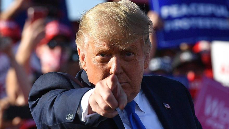 El presidente de EE.UU., Donald Trump, ofrece un discurso en Nevada, 18 de octubre de 2020. (Foto: AFP)