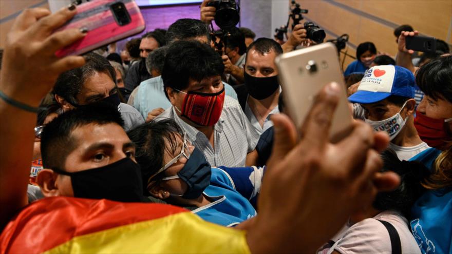¿Arce da oxígeno a la izquierda latinoamericana con la herencia de Morales?