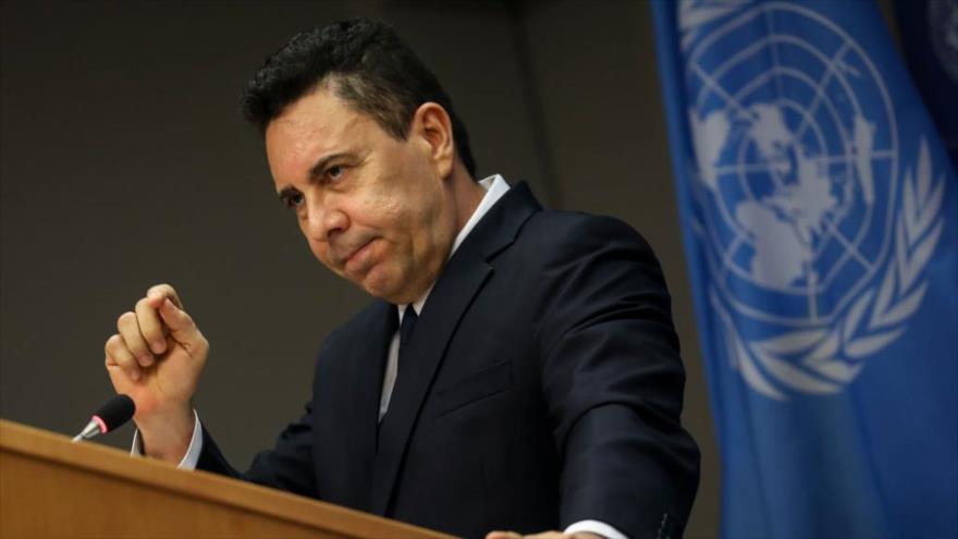 El embajador venezolano ante la ONU, Samuel Moncada, en una rueda de prensa en la sede del ente, Nueva York (EE.UU.), 6 de agosto de 2019. (Foto: AFP)