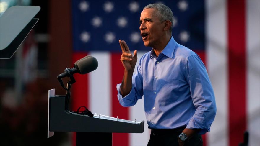 El expresidente de EE.UU., Barack Obama, en un mitin electoral en apoyo a Joe Biden en Filadelfia, Pensilvania, 21 de octubre de 2020. (Foto: AFP)