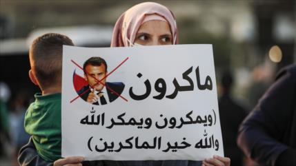 Palestinos protestan contra Macron por ultrajar a los musulmanes