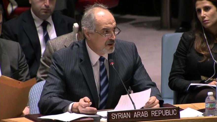 El embajador sirio ante la Organización de las Naciones Unidas (ONU), Bashar al-Yafari, durante una sesión del Consejo de Seguridad.