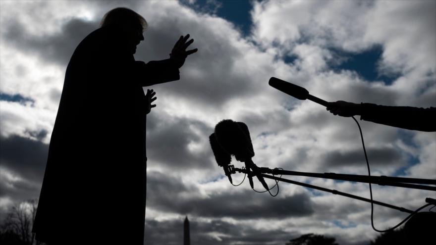 El presidente de EE.UU., Donald Trump, habla con la prensa en la Casa Blanca, 30 de octubre de 2020. (Foto: AFP)