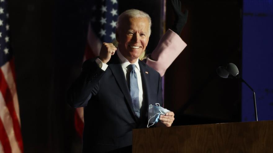 El candidato presidencial demócrata, Joe Biden, habla ante sus seguidores en la ciudad de Wilmington, 4 de noviembre de 2020. (Foto: AFP)