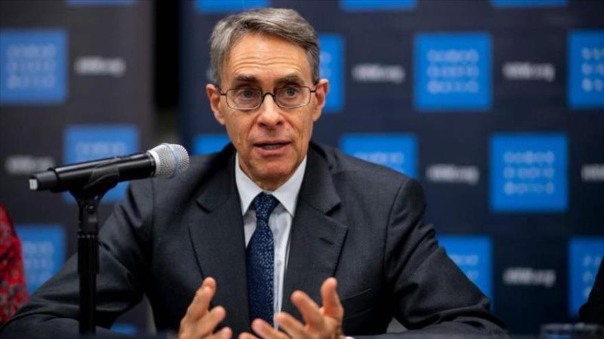 El director de HRW, Kenneth Roth, ofrece una rueda de prensa en la sede de la ONU en Nueva York, el 14 de enero de 2020. (Foto: AFP)