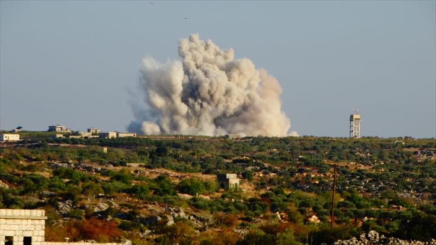 Vídeo: Cazas rusos bombardean a terroristas proturcos en Idlib | HISPANTV