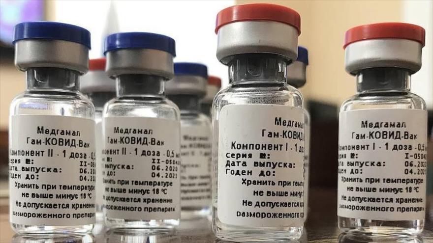 Rusia anunció que la vacuna Sputnik V tuvo un 92 % de eficacia en las primeras pruebas de la fase tres.