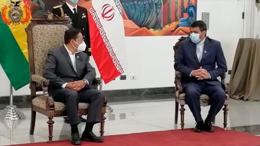 Embajador iraní entrega carta credencial a Arce retomando lazos 