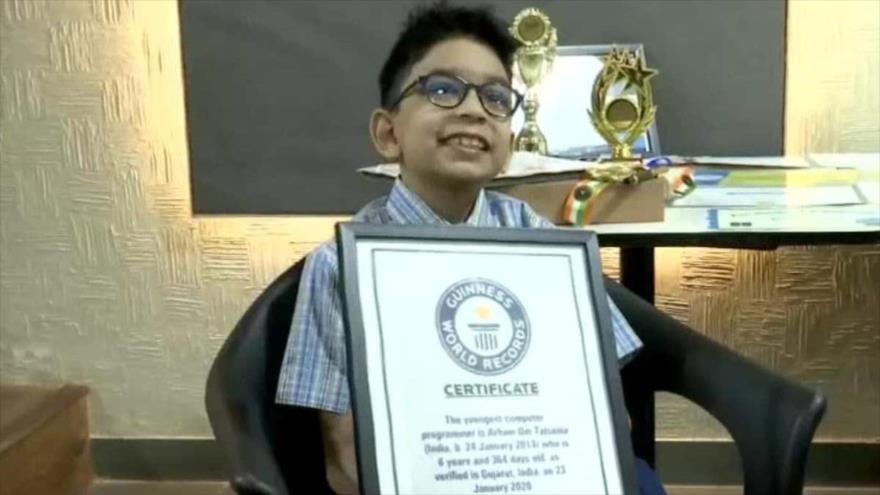 Arham Talsania, niño indio de 6 años, aprobó el examen de certificación de Microsoft obteniendo unos sorprendentes 900 puntos de 1000.