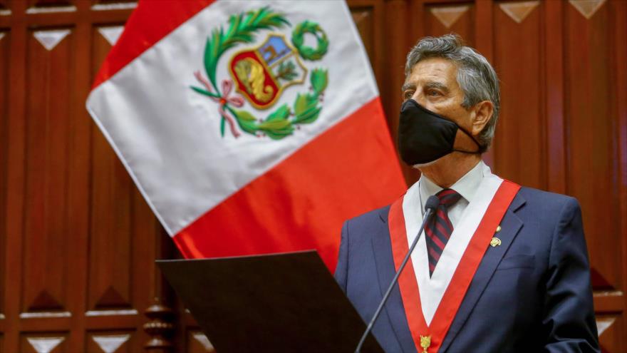 Sondeo: Designación de Sagasti calmará crisis política en Perú