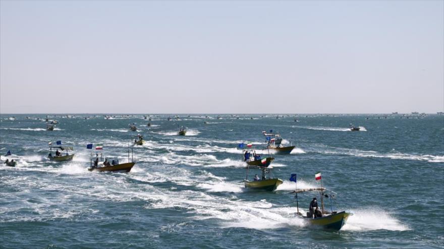 Fuerza Popular de Irán realiza gran desfile naval en Golfo Pérsico | HISPANTV