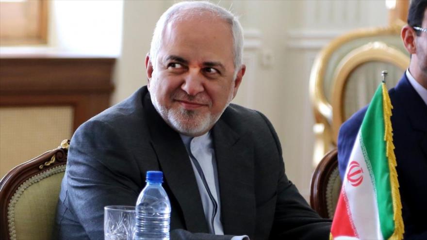 El ministro de Asuntos Exteriores de Irán, Mohamad Yavad Zarif, en un acto oficial en Teherán.