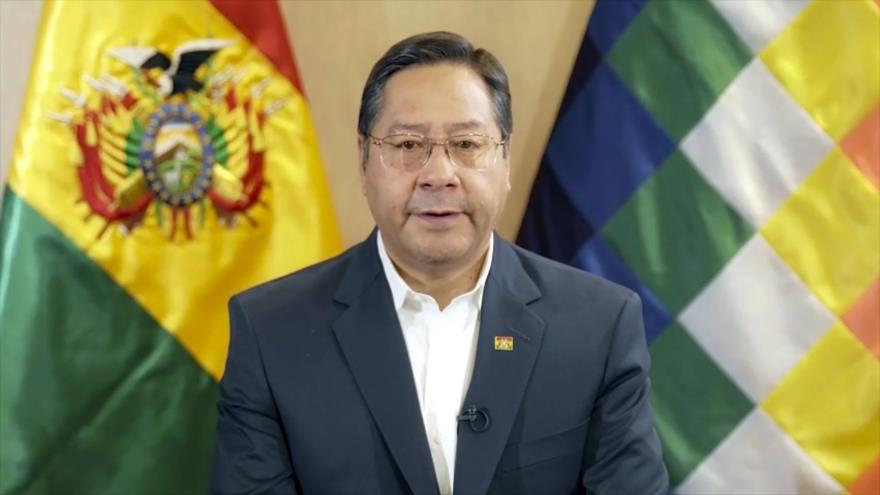 El presidente de Bolivia, Luis Arce, habla en la sesión virtual de la Asamblea General de la ONU desde La Paz, 3 de diciembre de 2020.