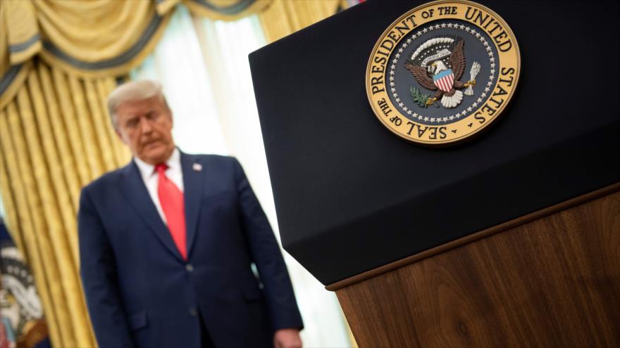 El presidente saliente de EE.UU., Donald Trump, en el Despacho Oval, Washington D.C., 3 de diciembre de 2020. (Foto: AFP)