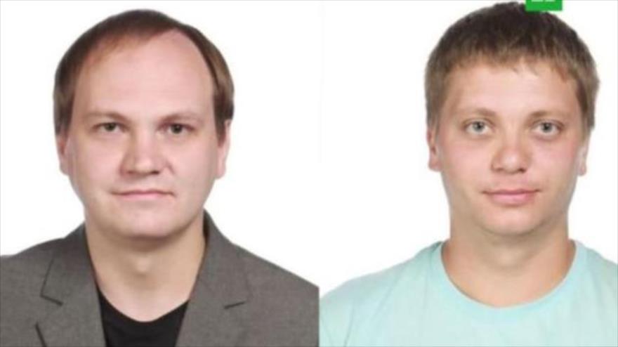 Los periodistas Aleksey Petrusko y Ivan Mishkin. Ambos trabajan en el canal de televisión ruso NTV.