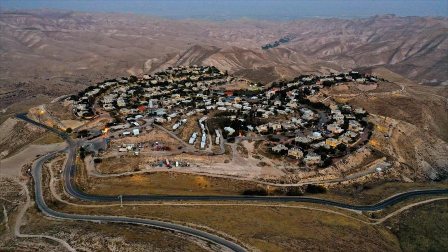 Vista general del asentamiento israelí de Alon, en el desierto de Judea, en la Cisjordania ocupada, 2 de diciembre de 2020. (Foto: AFP)