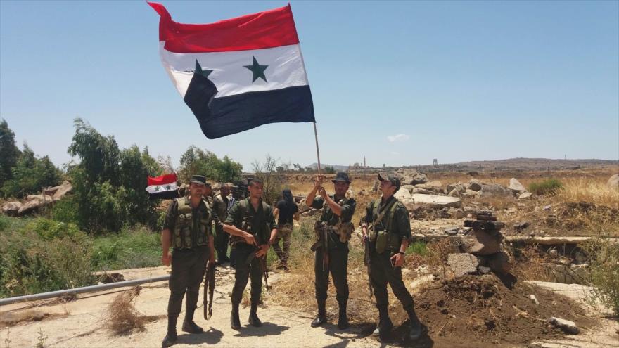 Soldados sirios en el cruce de Al-Quneitra, suroeste de Siria, 27 de julio de 2018.