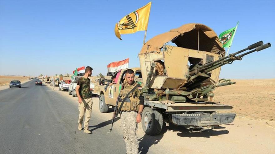 Combatientes de las Al-Hashad Al-Shabi de Irak en un sitio en la provincia iraquí de Nínive. (Foto: Reuters)