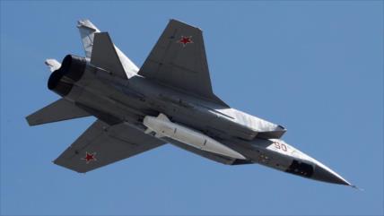 Caza ruso intercepta avión espía de EEUU sobre el mar de Bering