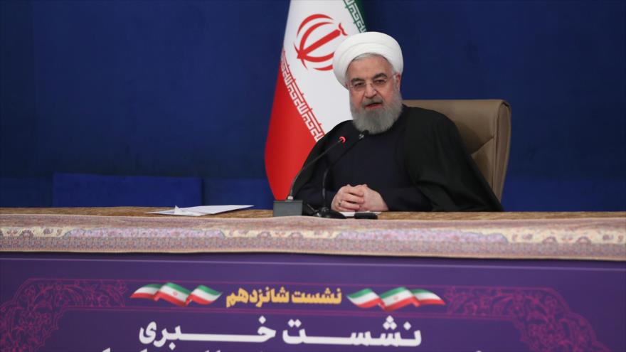 El presidente iraní, Hasan Rohani, habla con la prensa en Teherán (capital), 14 de diciembre de 2020. (Foto: President.ir)