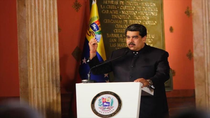 Maduro: Trump precipitó a la oposición venezolana a la locura