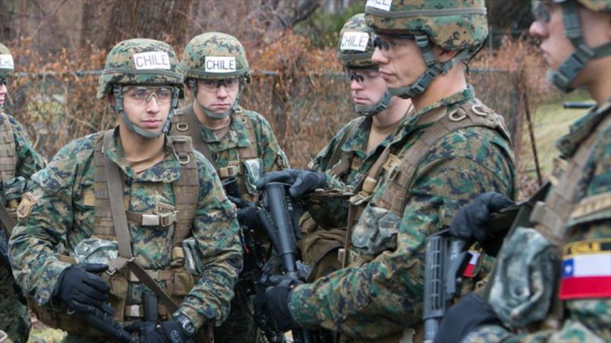 Fuerzas del Ejército de Chile durante una misión militar.