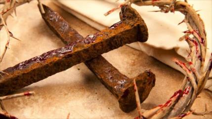 Hallan un clavo que podría ser de la verdadera cruz de Jesús