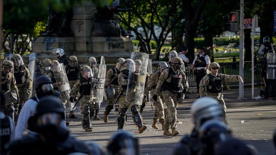 Las fuerzas del orden en una protesta en Washington D.C., EE.UU., 1 de junio de 2020. (Foto: Getty Images)