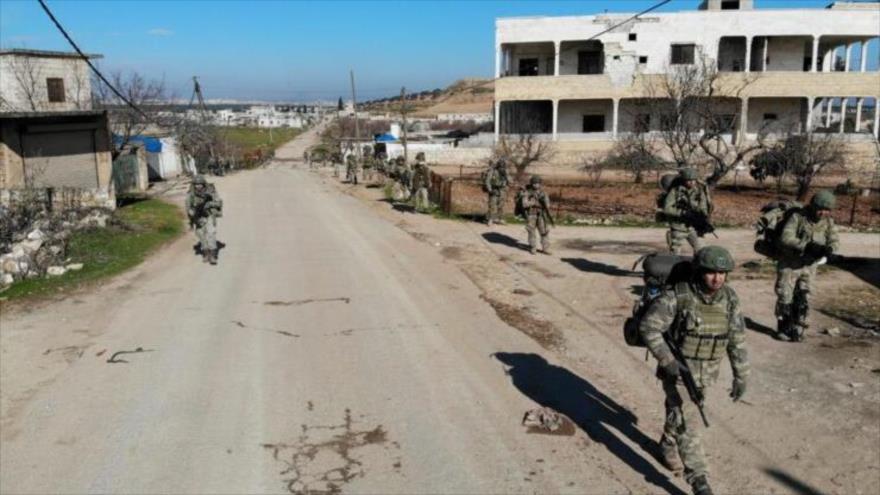 Vídeo: Turquía evacua su puesto rodeado por Ejército sirio en Alepo