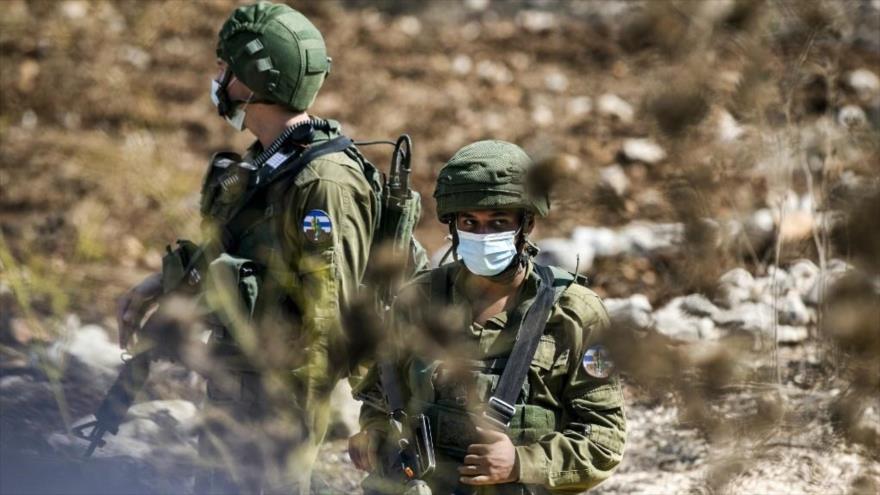 Vídeo: Fuerzas israelíes disparan a joven palestino en el cuello