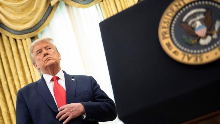 El presidente saliente de EE.UU., Donald Trump, en el Despacho Oval de la Casa Blanca, 7 de diciembre de 2020. (Foto: AFP)