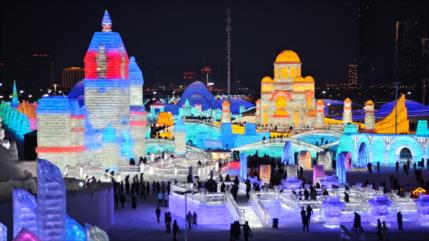 Vídeo: impresionantes palacios de hielo en festival de Harbin (China)
