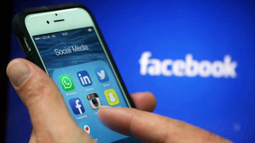 Facebook elimina cuenta de Press TV. 