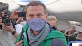 Opositor ruso Navalni es detenido en el aeropuerto de Moscú