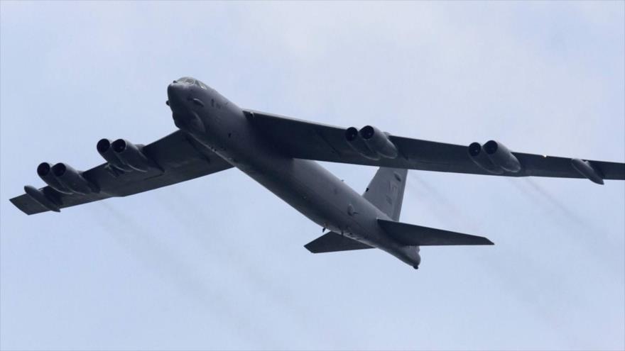  Un bombardero tipo B-52H de la Fuerza Aérea de Estados Unidos en pleno vuelo. (Foto: Reuters)