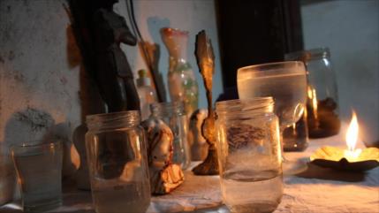 Científicos estudian cómo médiums pueden ‘escuchar a los muertos’