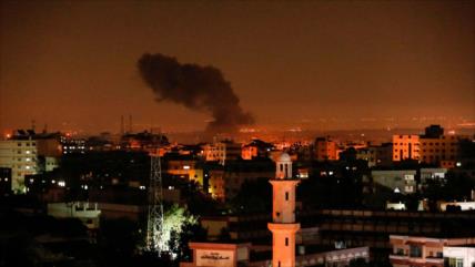 Israel bombardea varios puntos en el centro y el norte de Gaza