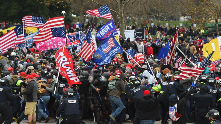 Líder republicano acusa a Trump de provocar el asalto al Capitolio | HISPANTV