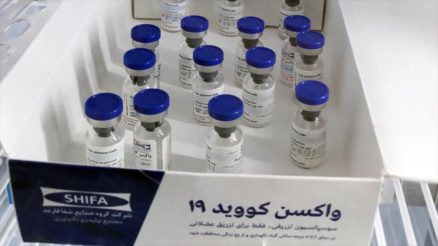 Frascos de la vacuna iraní contra COVID-19 se ven durante las pruebas en humanos en Teherán, capital persa, Irán. (Foto: Reuters)