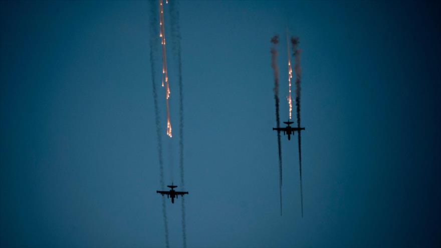Aviones rusos Su-25 durante ejercicios militares en Volgograd, Rusia, 24 de septiembre de 2020. (Foto: AFP)