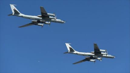 Dos aviones militares rusos sobrevuelan aguas cerca de Alaska