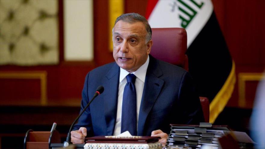 El primer ministro iraquí, Mostafa al-Kazemi, preside una reunión de su gabinete en Bagdad, la capital de Irak.
