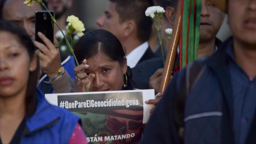 Indígenas colombianos se congregan para condenar las masacres en el país, 30 de octubre de 2019. (Foto: AFP)