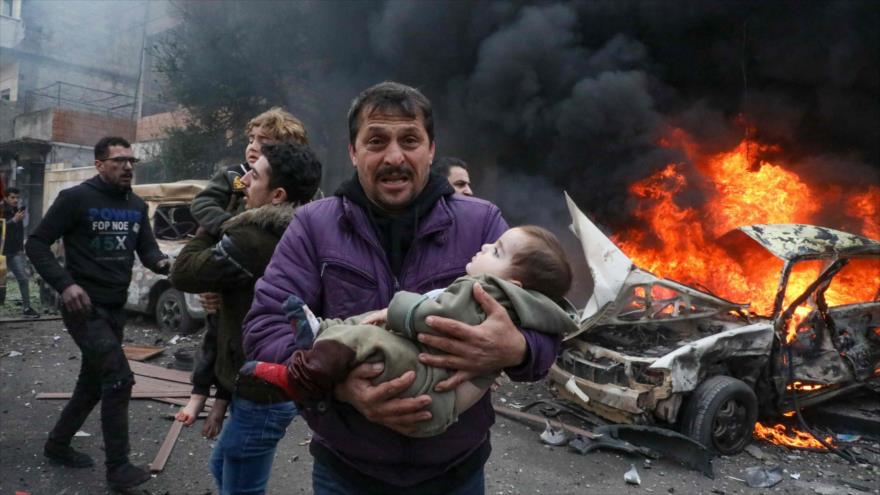 Explosión de un coche bomba sacude la ciudad siria de Azaz, en la provincia de Alepo, 31 de enero de 2021. (Foto: AFP)