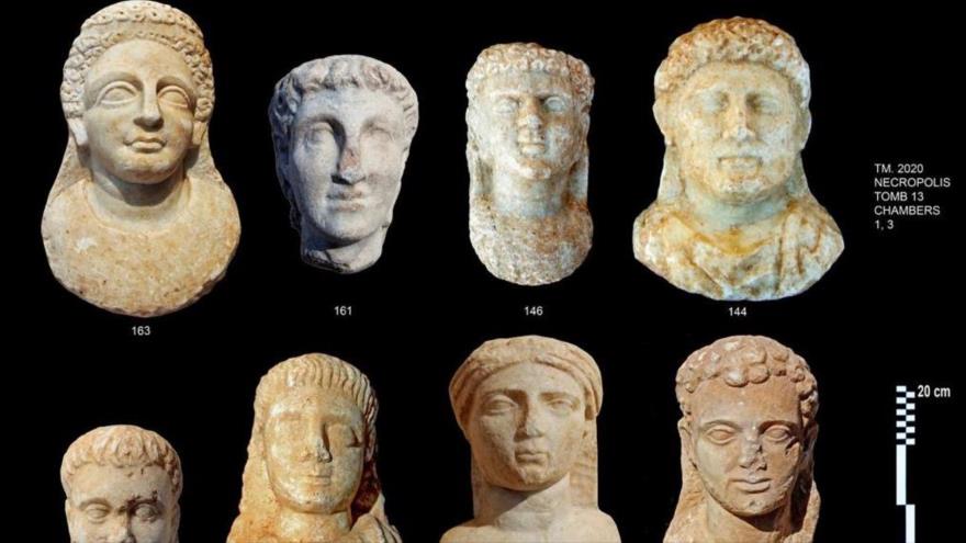 Bustos de las momias halladas en la necrópolis egipcia de Taposiris Magna, al oeste de Alejandría. (Foto: Ministerio de Turismo y Antigüedades de Egipto)