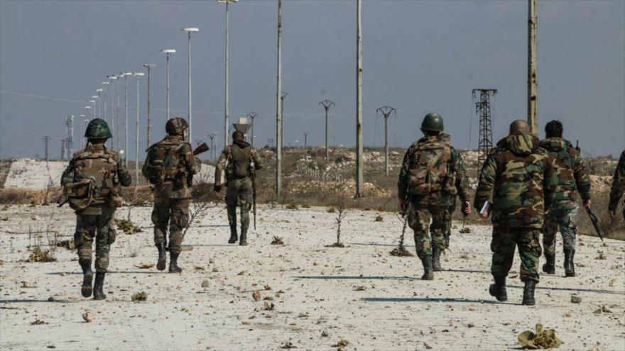 Soldados del Ejército sirio desplegados en la ciudad de Dahrat Abd Rabbo, en la provincia de Alepo, 17 de febrero de 2020. (Foto: SANA)