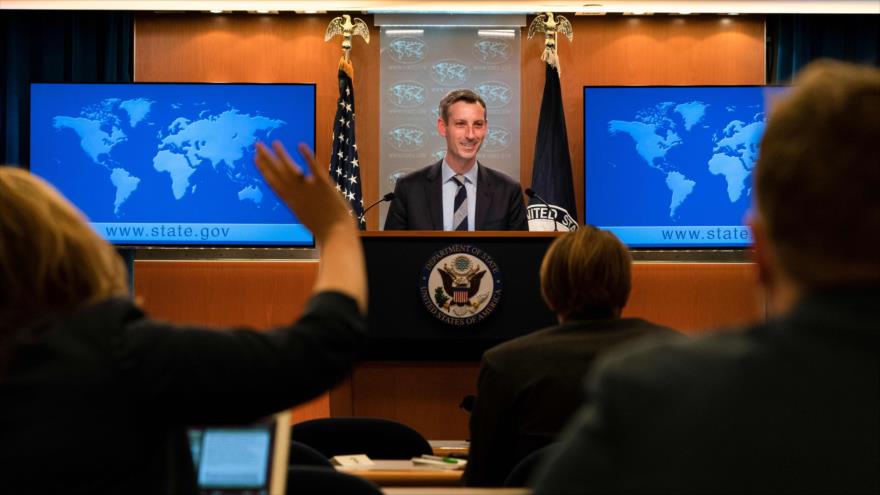 El portavoz del Departamento de Estado de EE.UU., Ned Price, en una conferencia de prensa, 3 de febrero de 2021. Foto: AFP