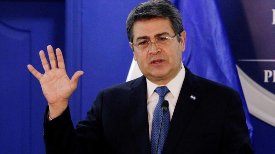 El presidente de Honduras, Juan Orlando Hernández, habla en la Casa Presidencial en Tegucigalpa, Honduras, enero de 2020. (Foto: Reuters)